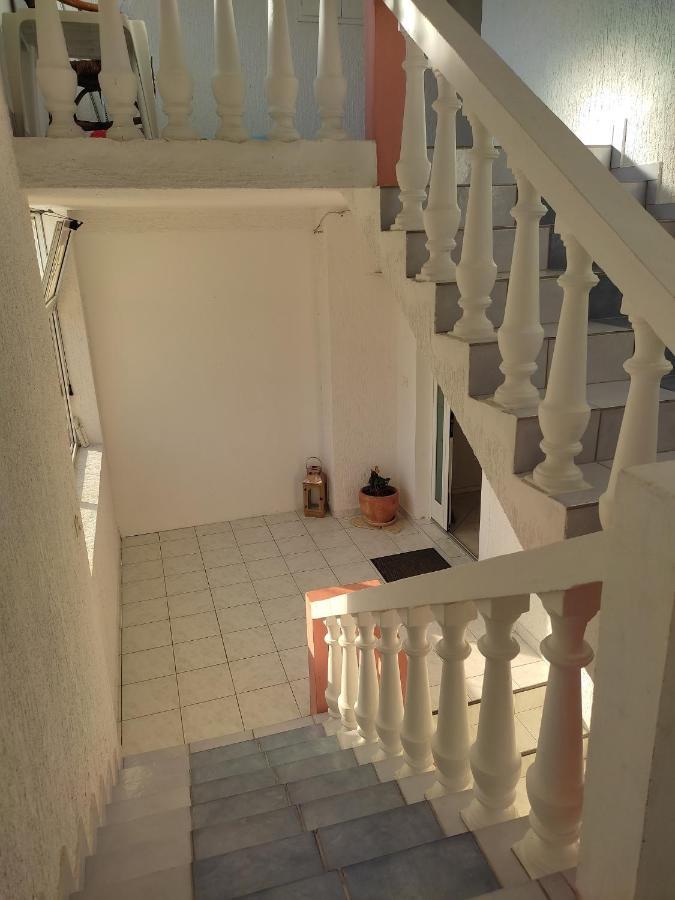 Apartment Arba 1 With Heated Pool Rab Town Dış mekan fotoğraf